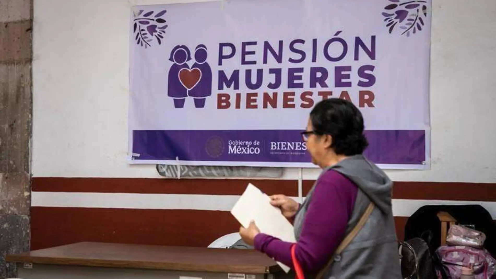 Pensión de mujeres adultas mayores